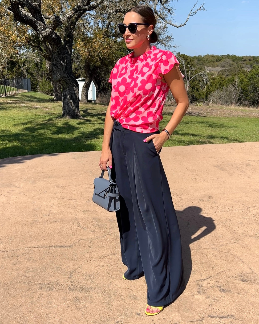 Floral Contrast Ruffled Top - Barbara Aleks