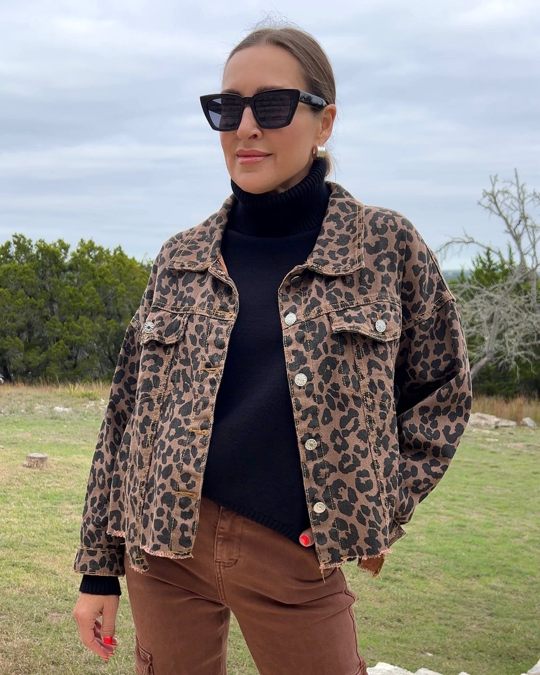 Raw Hem Leopard Collared Neck Denim Jacket - Barbara Aleks